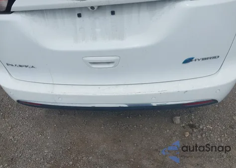 2018 Chrysler Pacifica Hybrid Touring Plus z USA, uszkodzony, nr VIN 2C4RC1H78JR332958